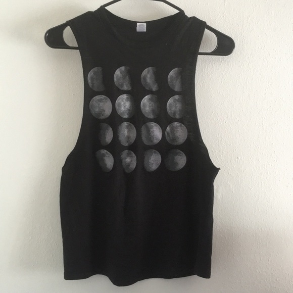 Urban Outfitters Tops - 🌜Moon phases muscle tee🌛
